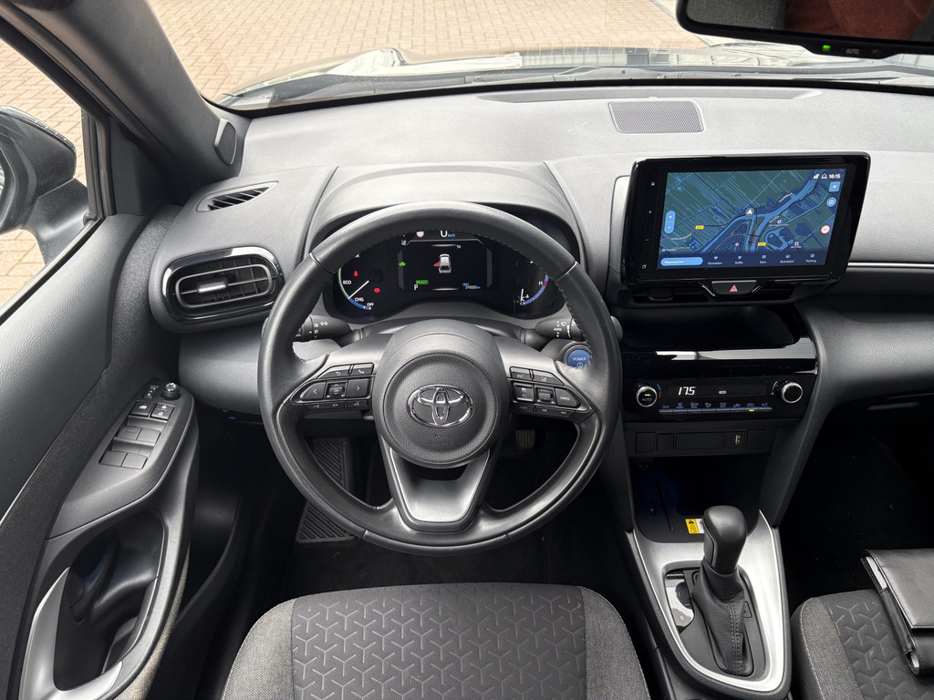 Toyota Yaris Cross 1.5 VVT-i Hybrid Dynamic Automaat 53438112-1.jpg | Autobedrijf De Waal B.V.