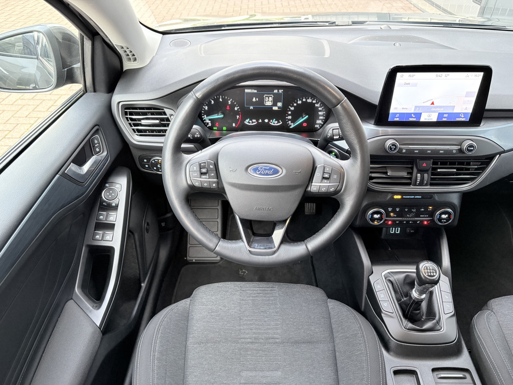 Ford Focus Wagon 1.0 EcoB.Hybrid Active Business 53487138-1.jpg | Autobedrijf De Waal B.V.