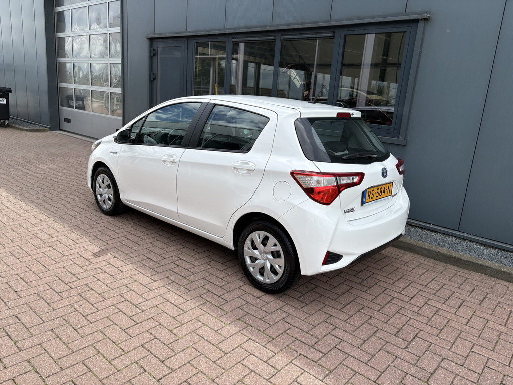 Toyota Yaris 1.5 VVT-i Hybrid Automaat Aspiration 5-drs. 54086992-2.jpg | Autobedrijf De Waal B.V.