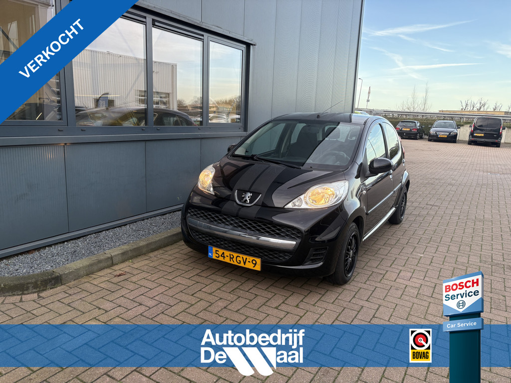 Peugeot 107 1.0 12v XS Premium 5-drs. 50281055-0.jpg | Autobedrijf De Waal B.V.